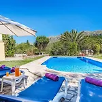 Villa Tomas